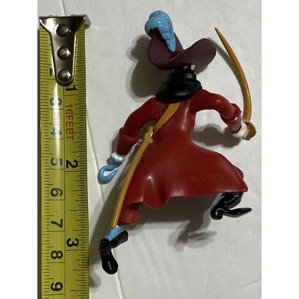 DISNEY CAPTAIN HOOK Pirate 3
